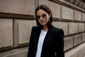 It´s All About The Balenciaga Blazer - Fashionvibe.net